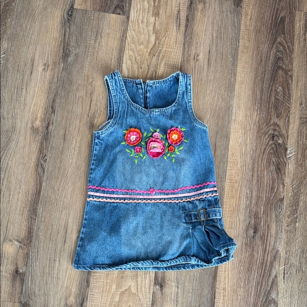 Toddler 4T girls Embroidered Denim Dress with Floral Design